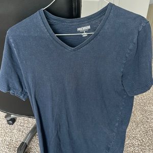 Old Navy Medium Tall Navy t-shirt